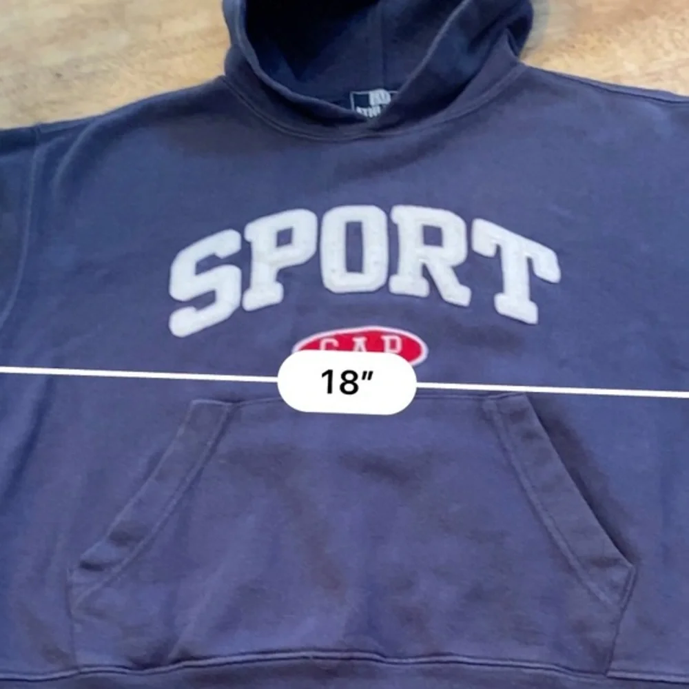 Vintage Gap Athletic Classic‎ Youth Sm Navy Hoodie With Front Graphic and Pouch
